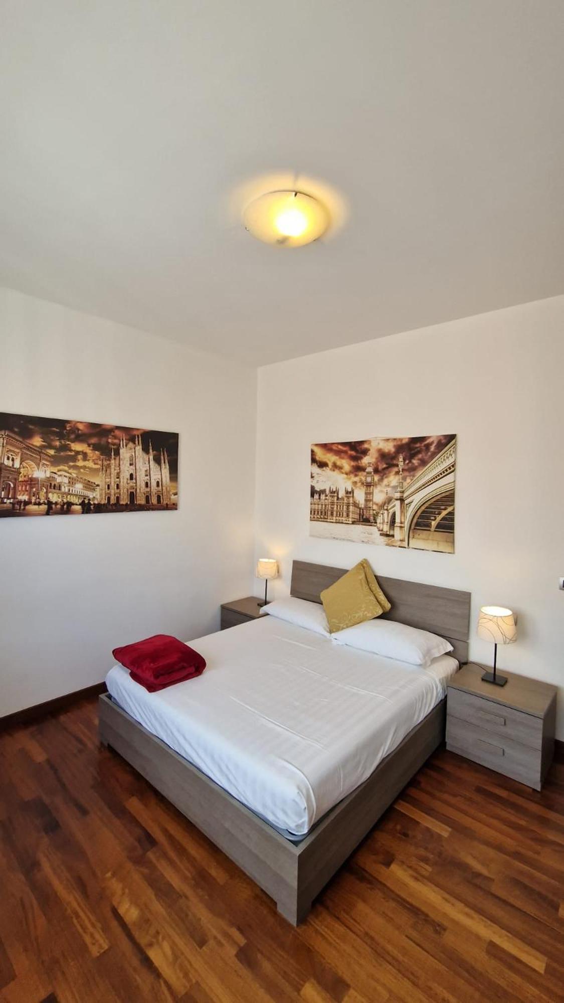 Style Homes Milan Extérieur photo