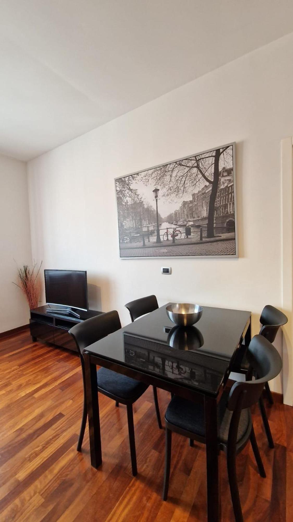 Style Homes Milan Extérieur photo